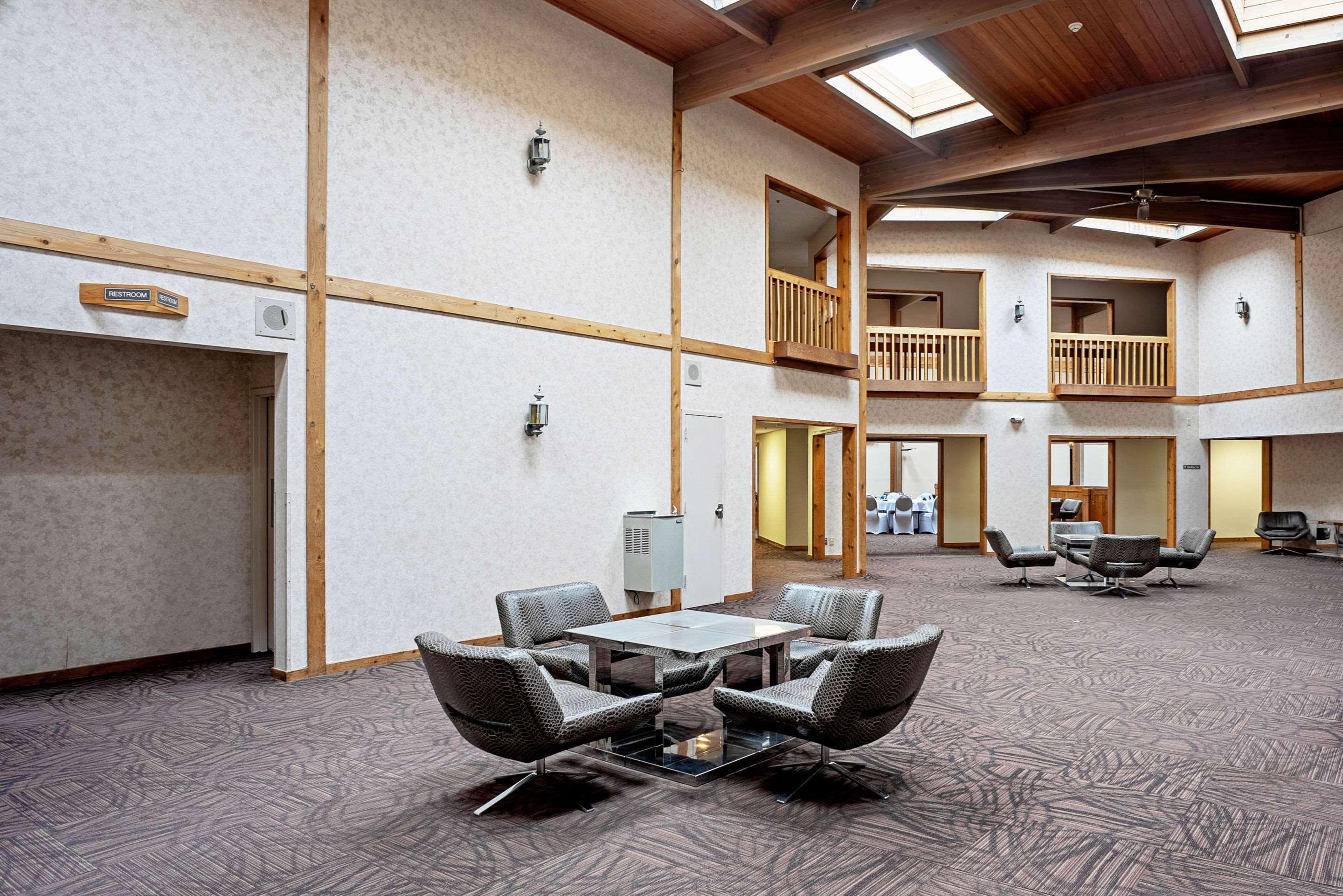 Quality Inn Frontier At Us Hwy 30 Clinton Екстериор снимка